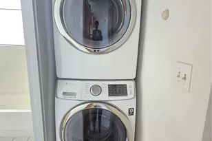 3045 Ala Napuaa Pl, Honolulu, HI 96818 - Photo 10