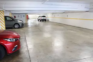 2947 Kalakaua Ave, Honolulu, HI 96815 - Photo 14