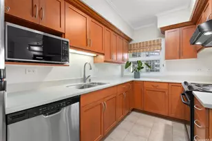 21 Craigside Pl, Honolulu, HI 96817 - Photo 10