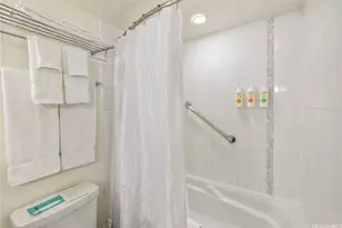 410 Atkinson Dr, Honolulu, HI 96814 - Photo 10