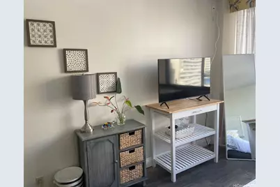 1850 Ala Moana Boulevard #429, Honolulu, HI 96815 - Photo 4