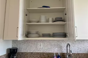 1909 Ala Wai Blvd, Honolulu, HI 96815 - Photo 20