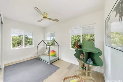 3198 Alika Avenue, Honolulu, HI 96817 - Photo 20