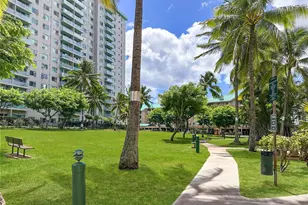 3075 Ala Poha Pl, Honolulu, HI 96818 - Photo 20