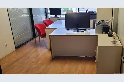 1188 Bishop Street #1010, Honolulu, HI 96813 - Photo 1