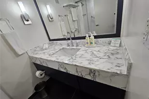 410 Atkinson Dr, Honolulu, HI 96814 - Photo 6