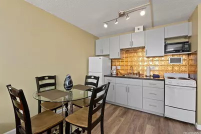 364 Seaside Avenue #509, Honolulu, HI 96815 - Photo 6
