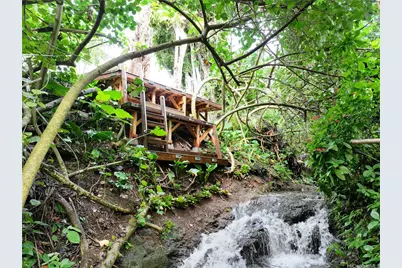 18 Homelani Place, Honolulu, HI 96817 - Photo 20