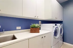 1118 Ala Moana Blvd, Honolulu, HI 96814 - Photo 16