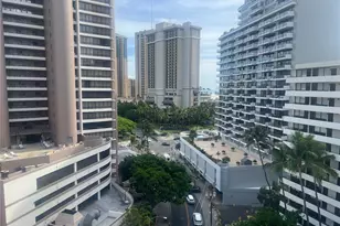 425 Ena Rd, Honolulu, HI 96815 - Photo 12