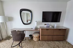 410 Atkinson Dr, Honolulu, HI 96814 - Photo 4