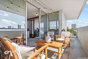 1325 Wilder Ave, Honolulu, HI 96822 - Photo 8