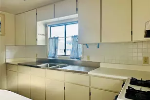 27 Kauila St, Honolulu, HI 96813 - Photo 8