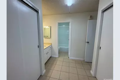 1255 Nuuanu Avenue #E2211, Honolulu, HI 96817 - Photo 10