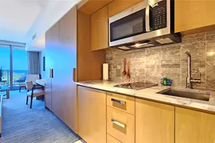 383 Kalaimoku St, Honolulu, HI 96815 - Photo 6
