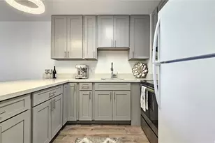 55 S Kukui St, Honolulu, HI 96813 - Photo 6