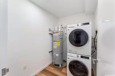 1515 Liona Street #3819, Honolulu, HI 96814 - Photo 12