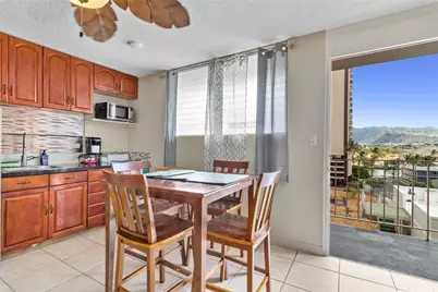 236 Liliuokalani Avenue #702, Honolulu, HI 96815 - Photo 1