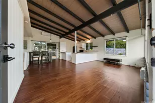 2571 Kekuanoni St, Honolulu, HI 96813 - Photo 2