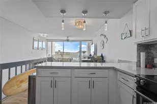 555 University Ave, Honolulu, HI 96826 - Photo 8