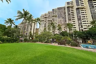 521 Hahaione St, Honolulu, HI 96825 - Photo 2