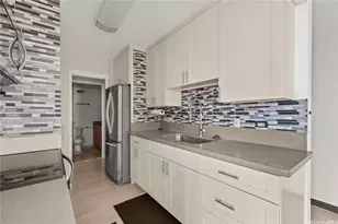 1069 Spencer St, Honolulu, HI 96822 - Photo 2