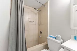 1777 Ala Moana Blvd, Honolulu, HI 96815 - Photo 16