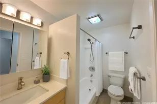 98-833 Noelani St, Pearl City, HI 96782 - Photo 4