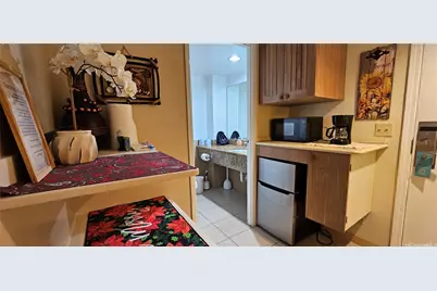 1850 Ala Moana Boulevard #412, Honolulu, HI 96815 - Photo 8