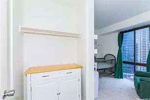 225 Queen St, Honolulu, HI 96813 - Photo 16