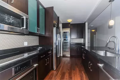 1189 Waimanu Street #4101, Honolulu, HI 96814 - Photo 8