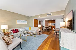 383 Kalaimoku St, Honolulu, HI 96815 - Photo 8