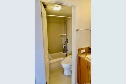 2240 Kuhio Avenue #2401, Honolulu, HI 96815 - Photo 10