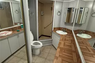 2406 Kuhio Ave, Honolulu, HI 96815 - Photo 22