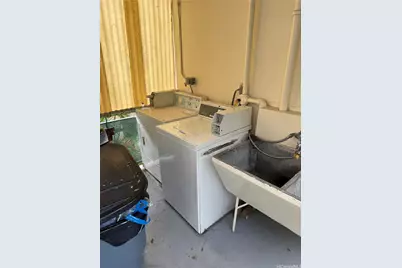 2406 Kuhio Avenue, Honolulu, HI 96815 - Photo 24