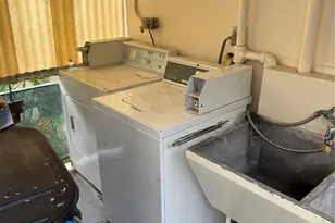 2406 Kuhio Ave, Honolulu, HI 96815 - Photo 24