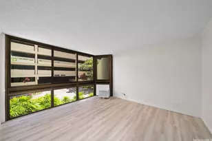 521 Hahaione St, Honolulu, HI 96825 - Photo 12