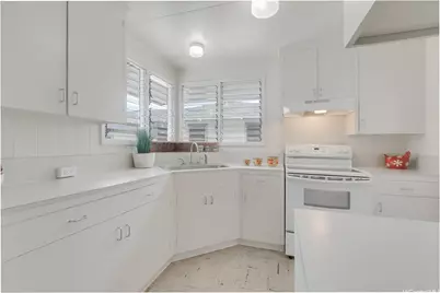 2166 Palolo Avenue, Honolulu, HI 96816 - Photo 2