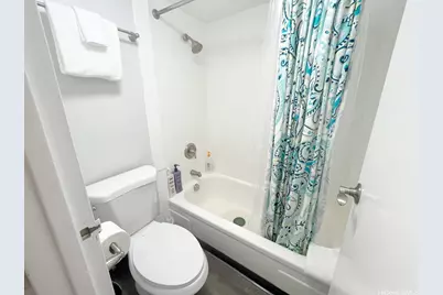 1920 Ala Moana Boulevard #706, Honolulu, HI 96815 - Photo 10