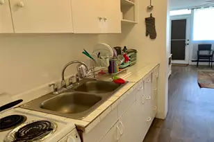 1720 Ala Moana Blvd, Honolulu, HI 96815 - Photo 12