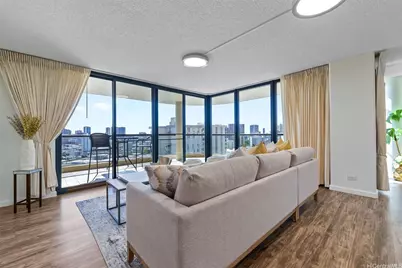 1015 Wilder Avenue #903, Honolulu, HI 96822 - Photo 2