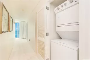 88 Piikoi St, Honolulu, HI 96814 - Photo 18