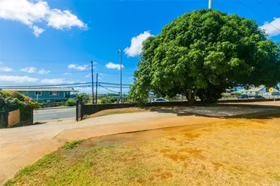 99-028 Moanalua Road, Aiea, HI 96701 - Photo 14