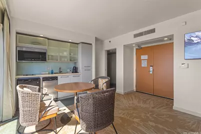 410 Atkinson Drive #907, Honolulu, HI 96814 - Photo 4