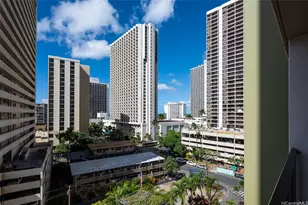 229 Paoakalani Ave, Honolulu, HI 96815 - Photo 12
