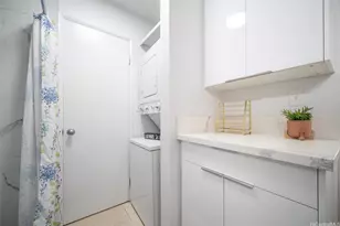 625 Mananai Pl, Honolulu, HI 96818 - Photo 10