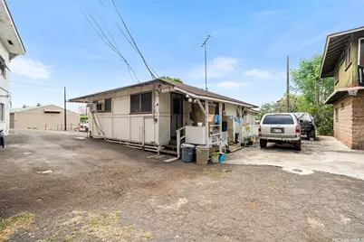 94-825 Waipahu Street, Waipahu, HI 96797 - Photo 18