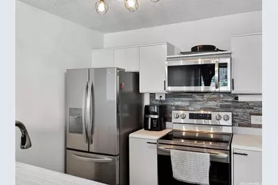 60 N Beretania Street #1706, Honolulu, HI 96817 - Photo 10