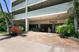 2444 Hihiwai St, Honolulu, HI 96826 - Photo 2