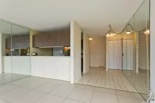 2444 Hihiwai St, Honolulu, HI 96826 - Photo 6